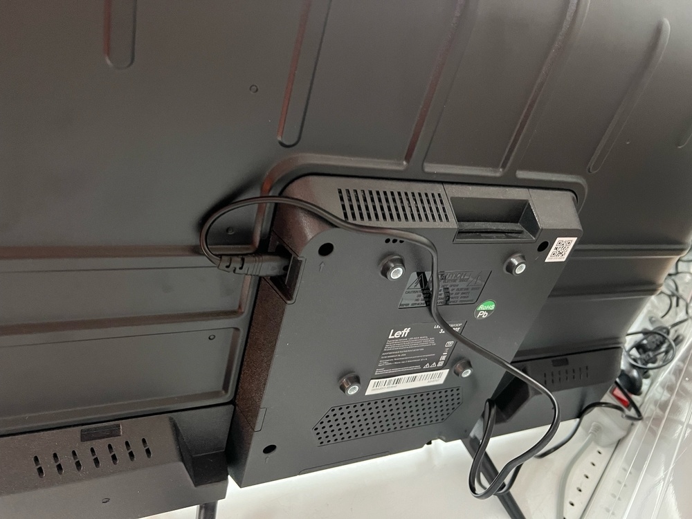 LED Телевизор Leff 32H520T