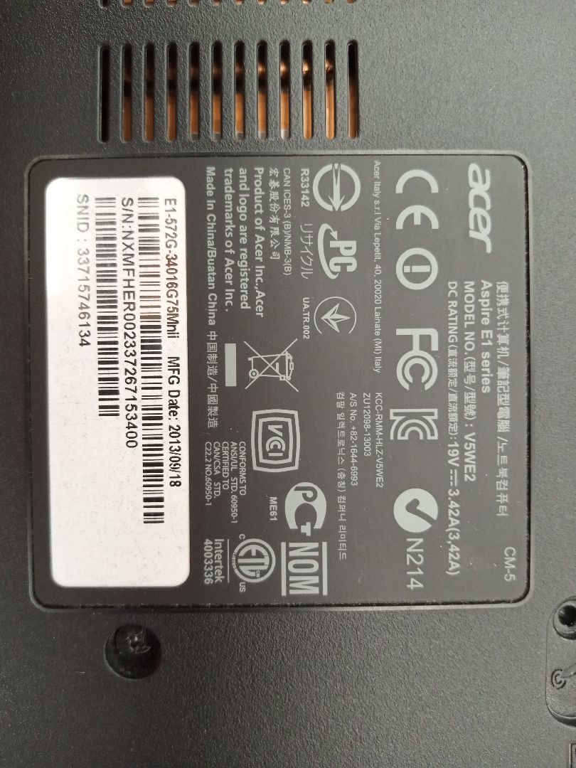 Ноутбук Acer; Core i3-4010U, Radeon HD 8750M, 6 Гб, Нет, 500 Гб