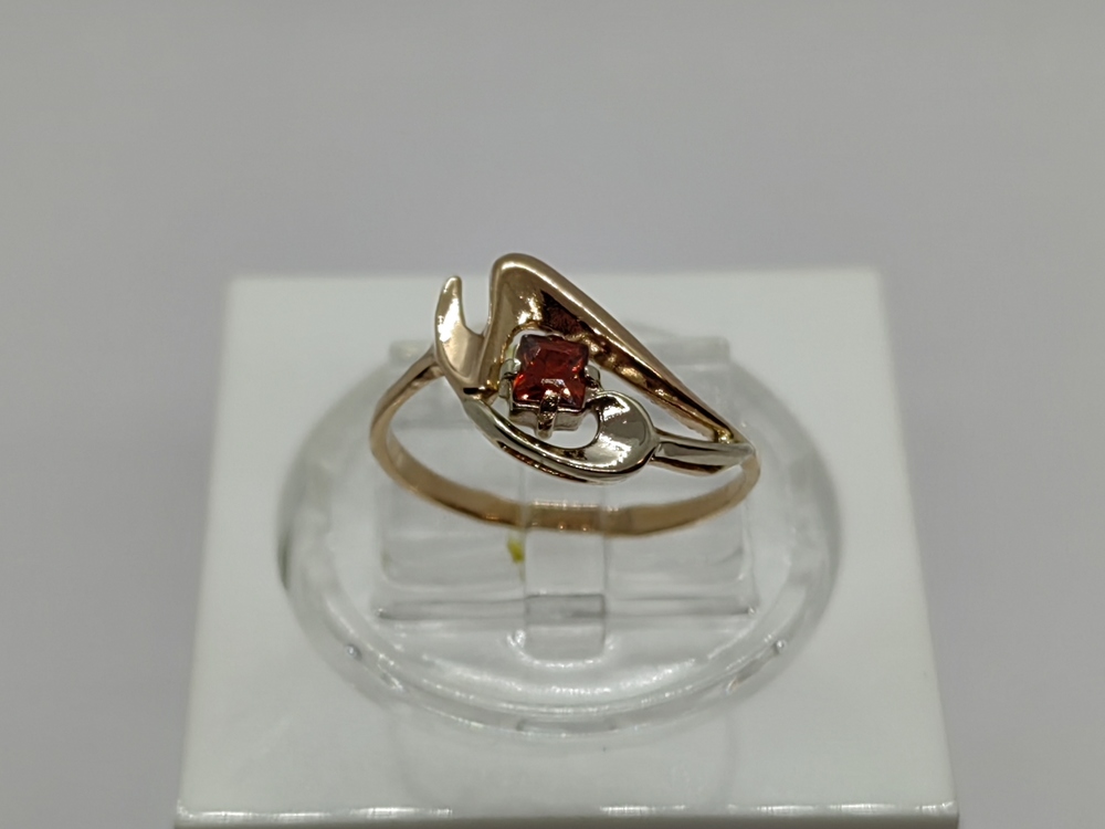 КОЛЬЦО С КАМНЕМ (Au 585)