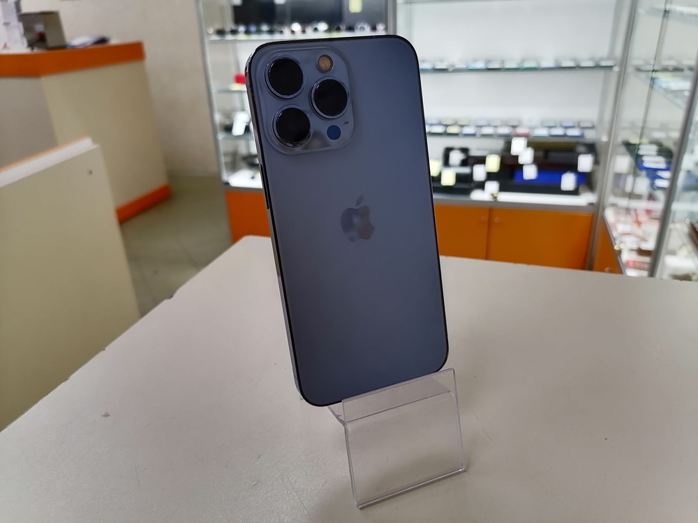 Смартфон Apple iPhone 13 Pro 128Gb