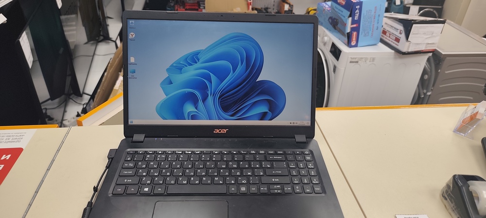 Ноутбук Acer; Ryzen 3 3200U, Intel UHD Graphics, 4 Гб, 256 Гб, Нет