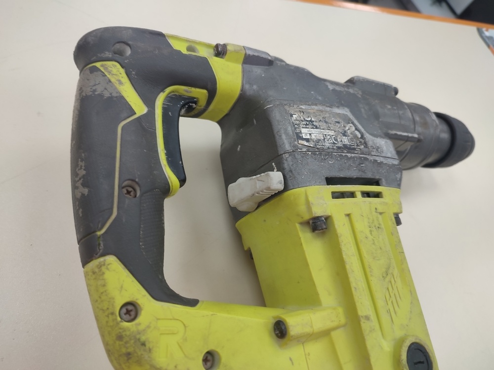 Перфоратор Ryobi RSDS1050-K