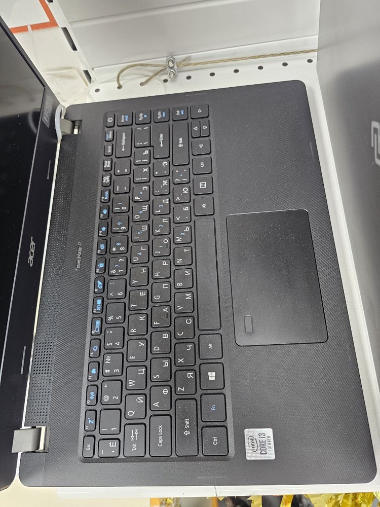Ноутбук Acer; Core i3-10110U, Нет, 8 Гб, 256 Гб, Нет