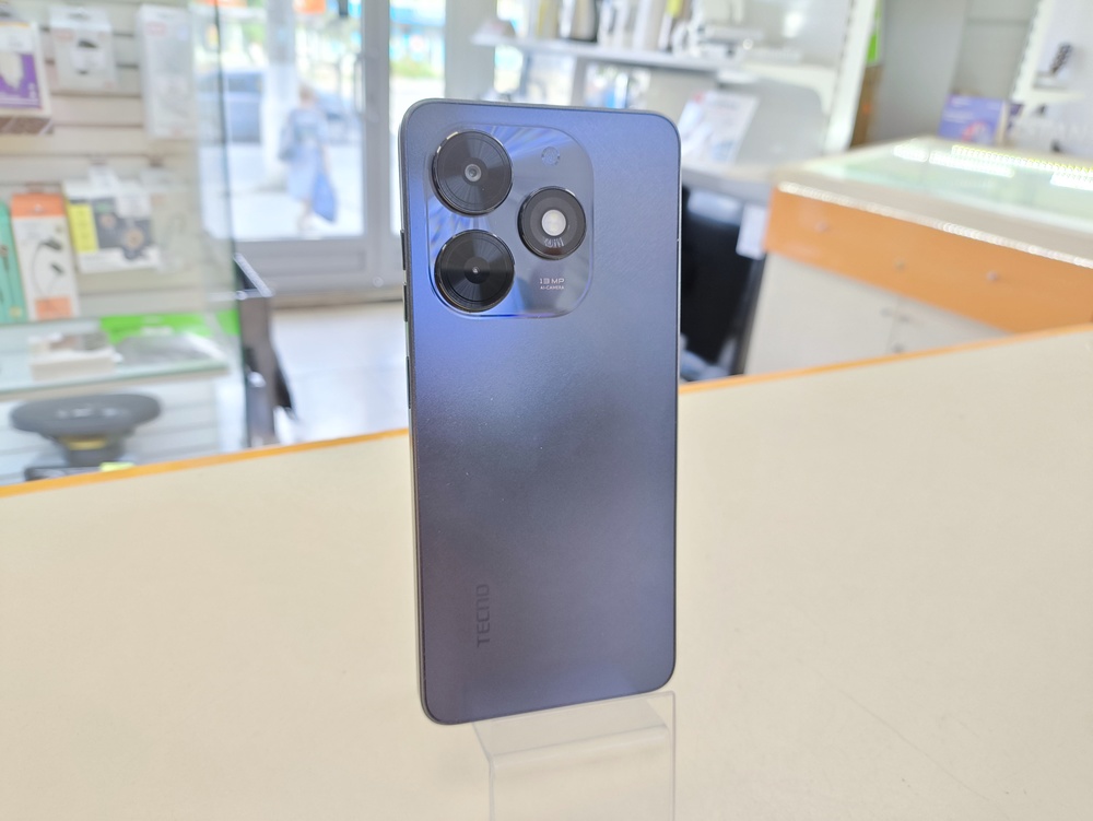 Смартфон Tecno Spark Go 2024 3/64