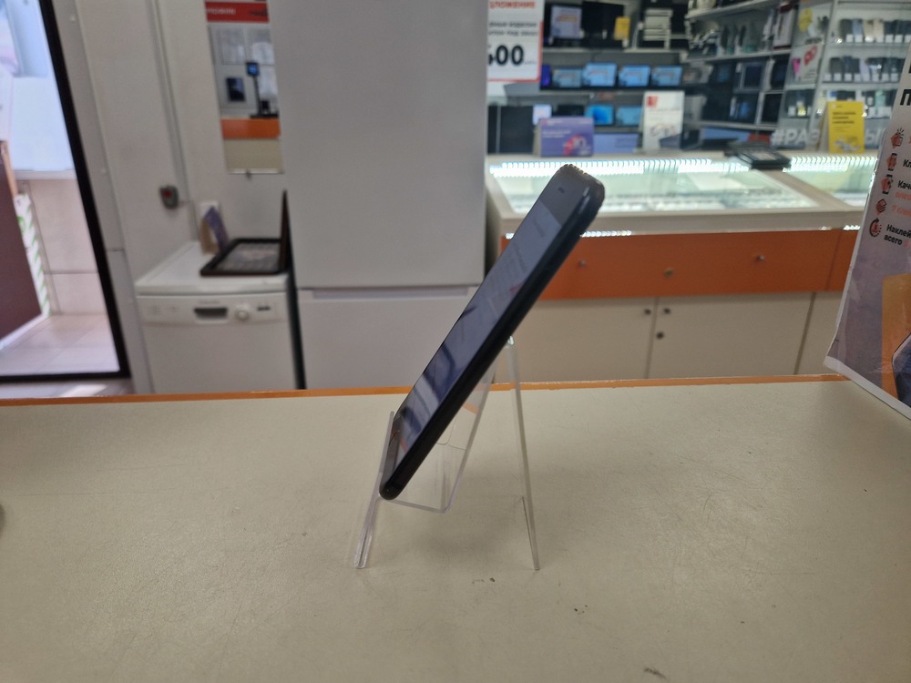 Смартфон Apple iPhone 7 32Gb