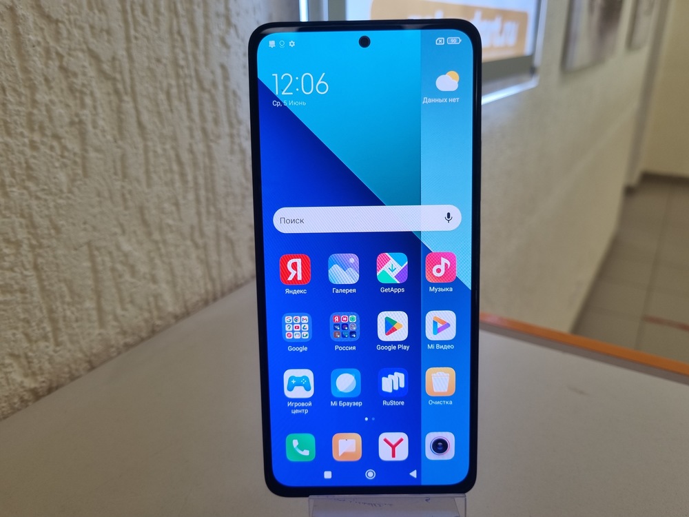 Смартфон Xiaomi Redmi note 13 8/128