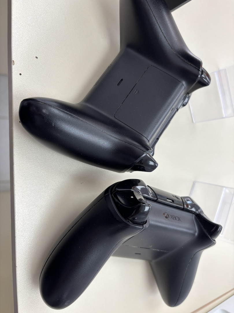 Игровая приставка Xbox One 500Gb