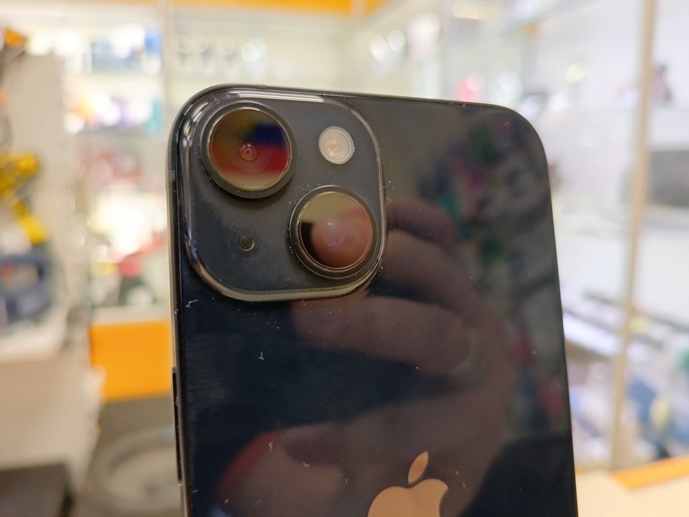 Смартфон Apple Iphone 14 128Gb