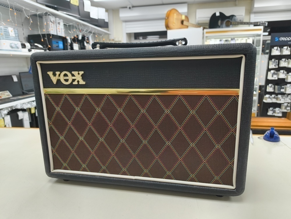 Комбоусилитель для гитар VOX V9106