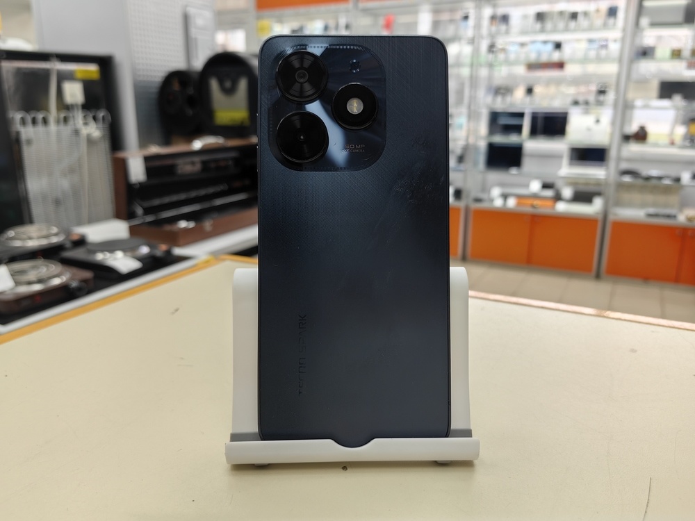 Смартфон Tecno Spark 20C 8/128
