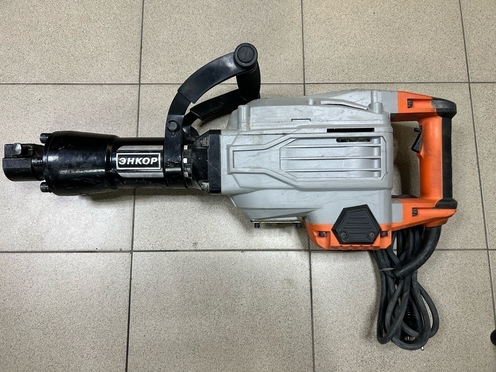 Отбойный молоток Энкор МЭ-1700/30М