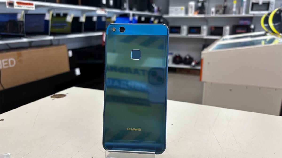 Смартфон Huawei P10 Lite