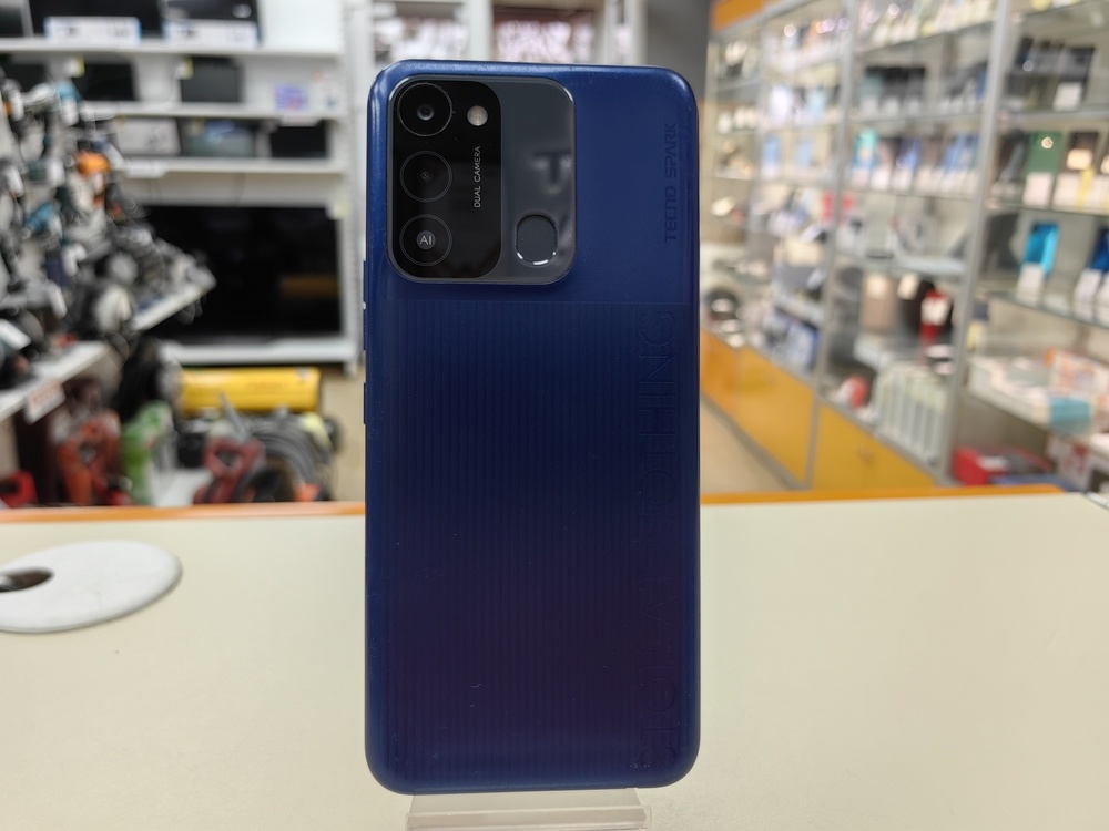 Смартфон Tecno Spark GO 2022 2/32