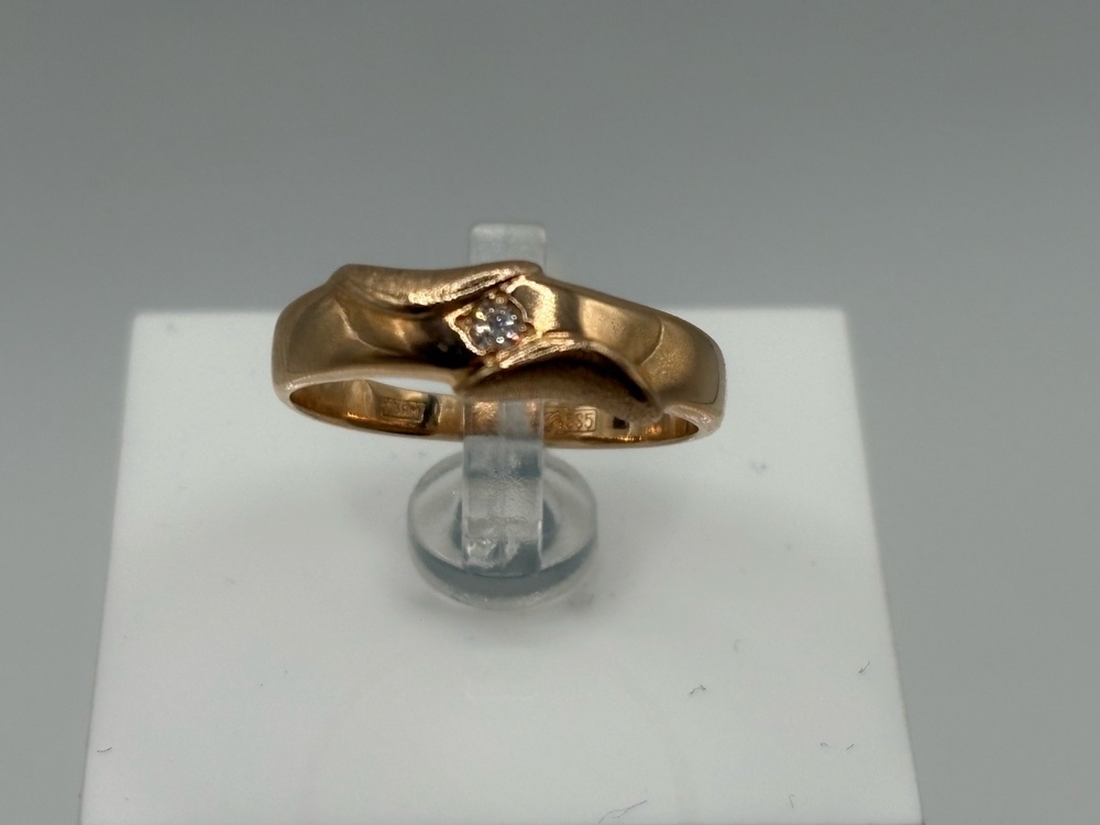 КОЛКМ585 КОЛЬЦО С КАМНЕМ (Au 585)