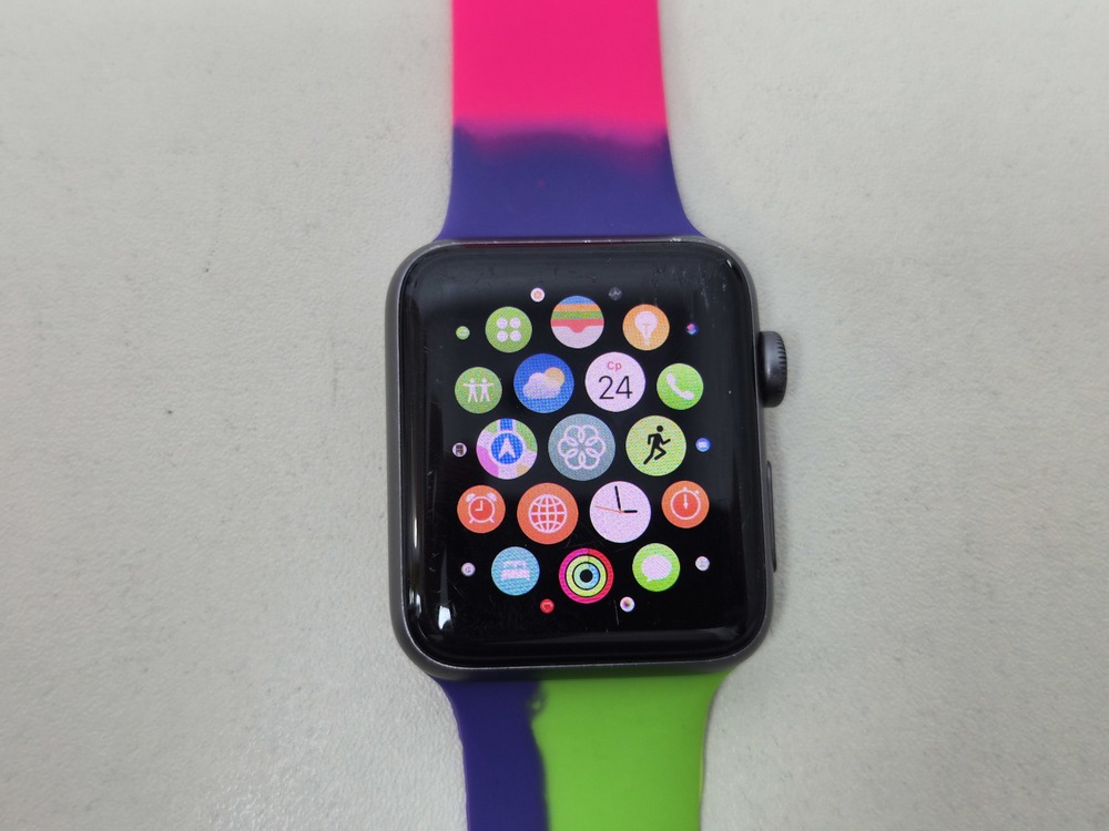 Смарт-часы Apple Watch Series 3 42 мм