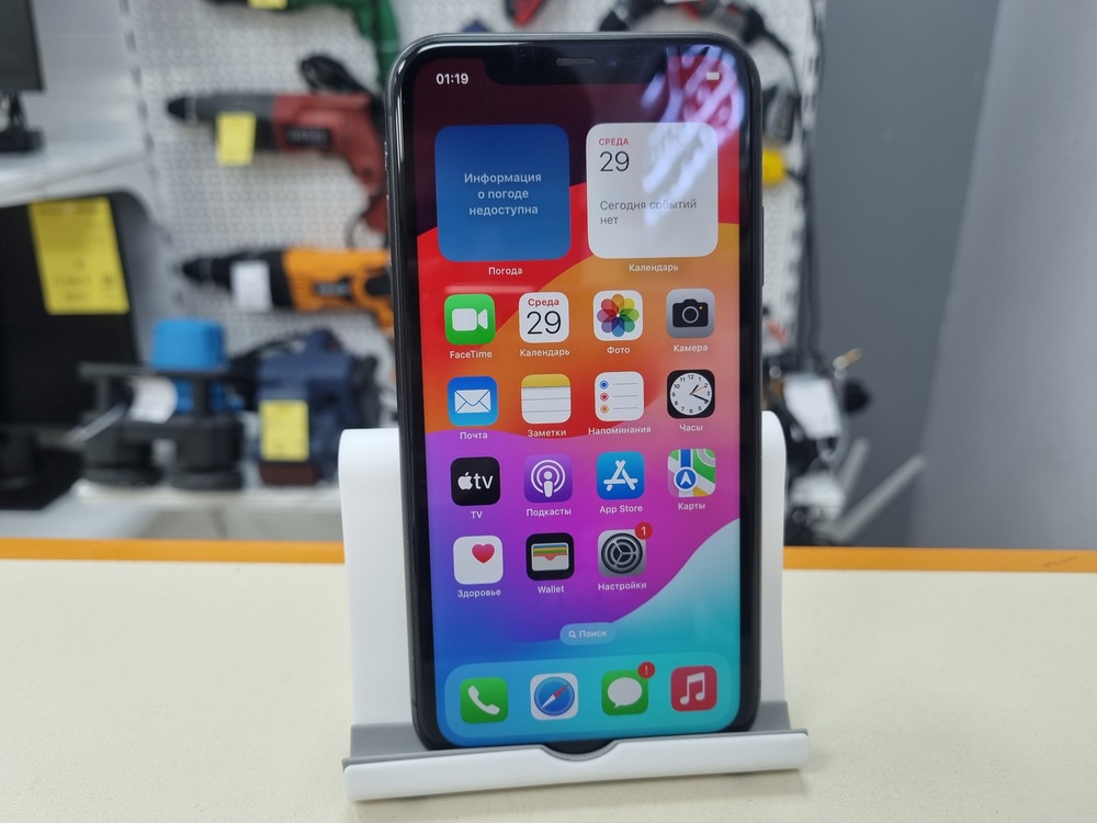 Смартфон Apple iPhone 11 64Gb