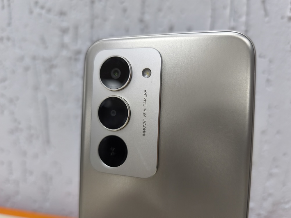 Смартфон Xiaomi Redmi 15 6/128