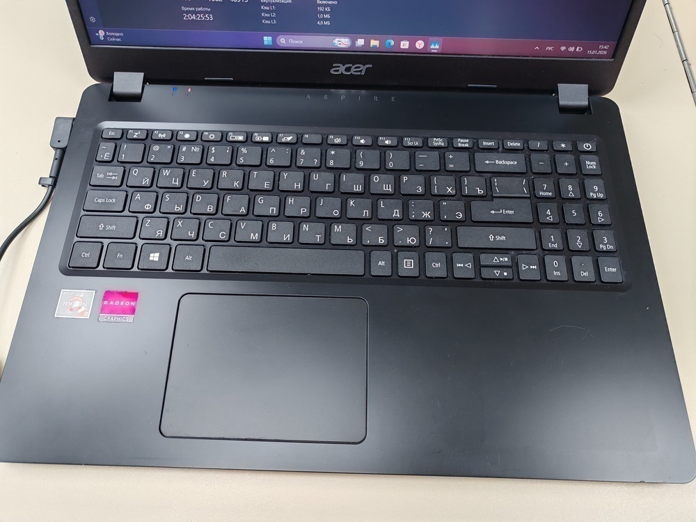 Ноутбук Acer aspire 3; Ryzen 3 3200U, Radeon Vega 3, 4 Гб, 240 Гб, Нет