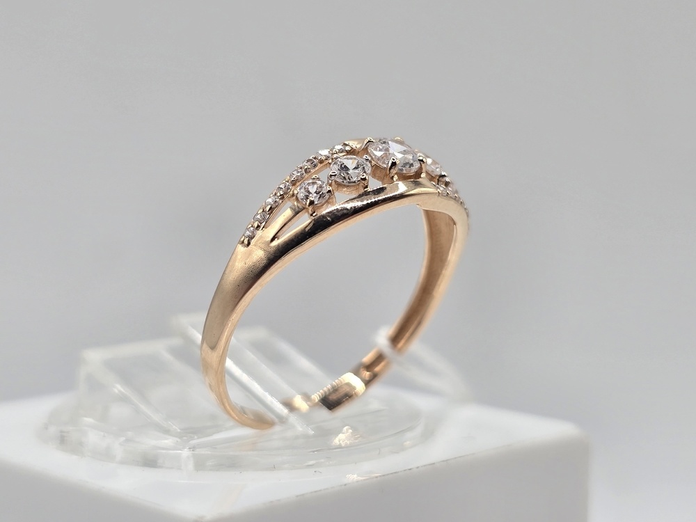 КОЛКМИ585 КОЛЬЦО С КАМНЯМИ (Au 585)