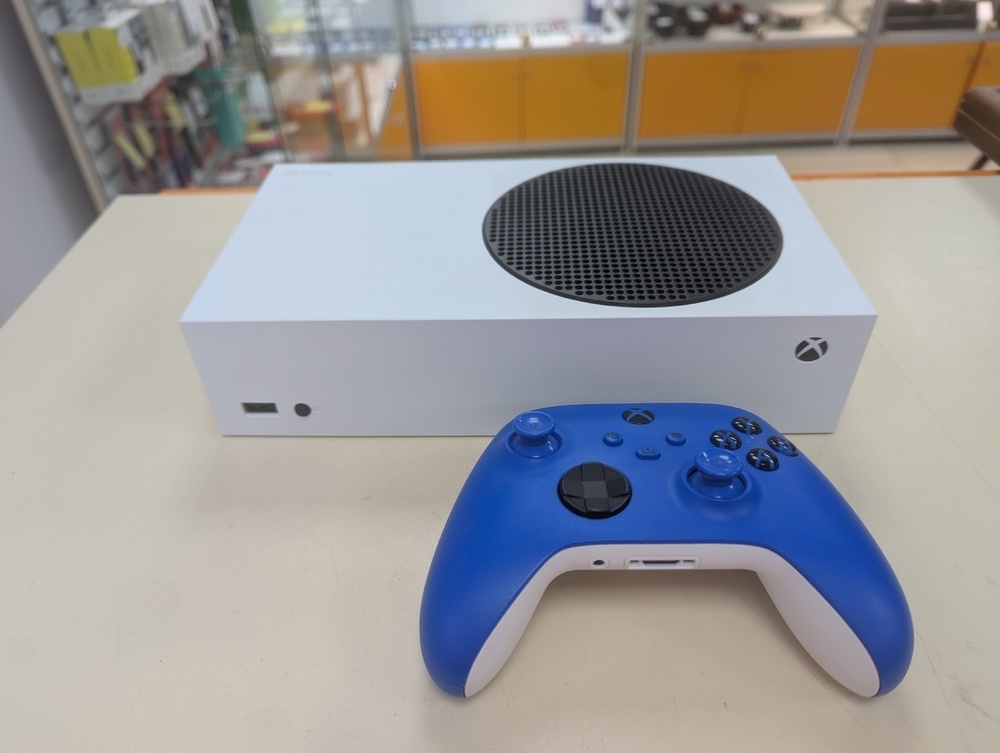 Игровая приставка Xbox Series S 1Tb SSD