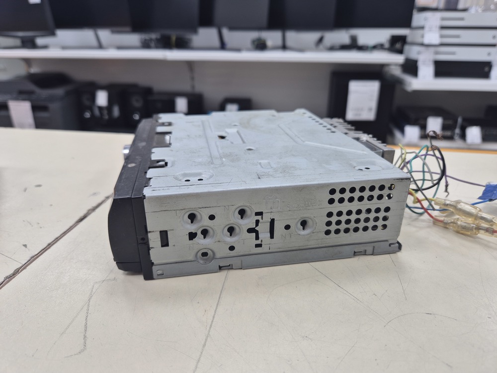 Автомагнитола Pioneer MUH-160UI