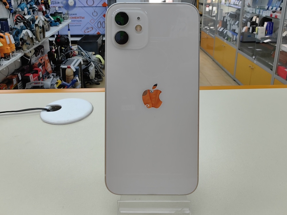 Смартфон Apple iPhone 12 128Gb