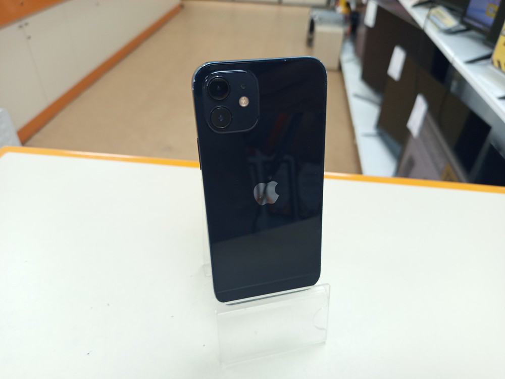 Смартфон Apple iPhone 12 128Gb