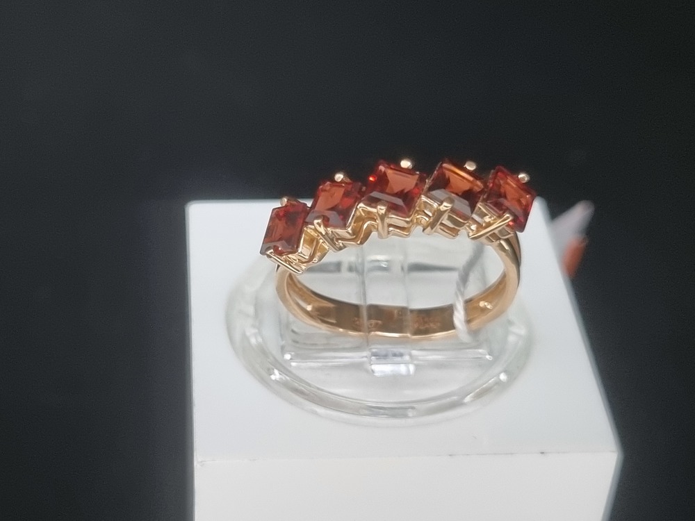 КОЛКМИ585 КОЛЬЦО С КАМНЯМИ (Au 585)