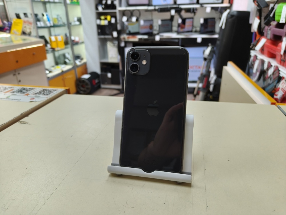 Смартфон Apple iPhone 11 64Gb
