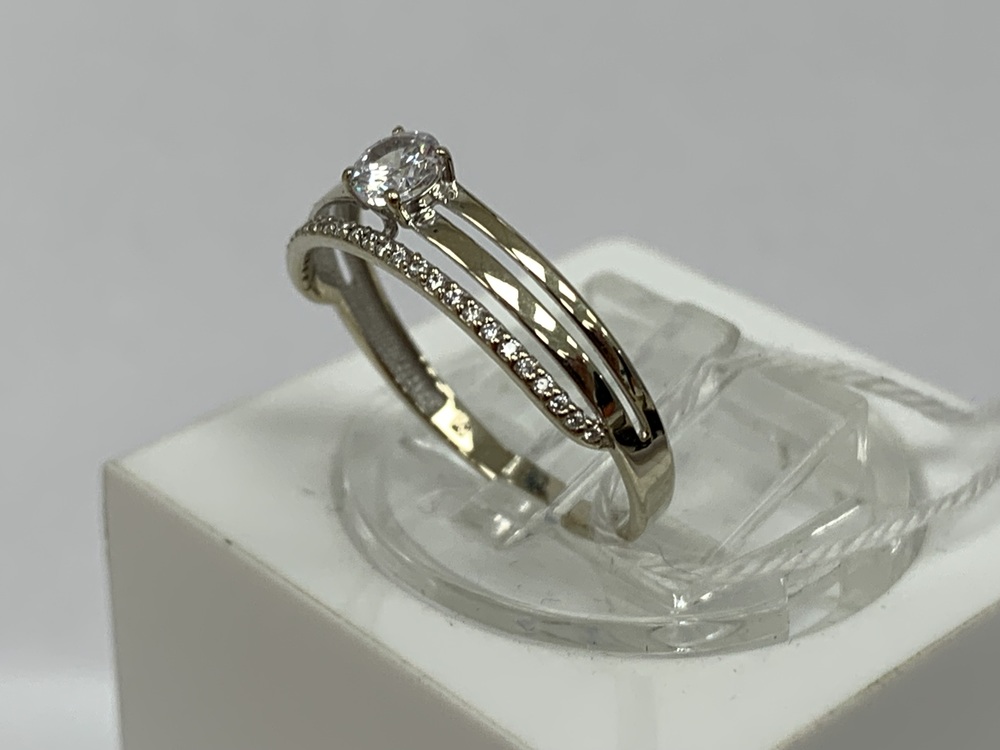 КОЛКМИ585 КОЛЬЦО С КАМНЯМИ (Au 585)