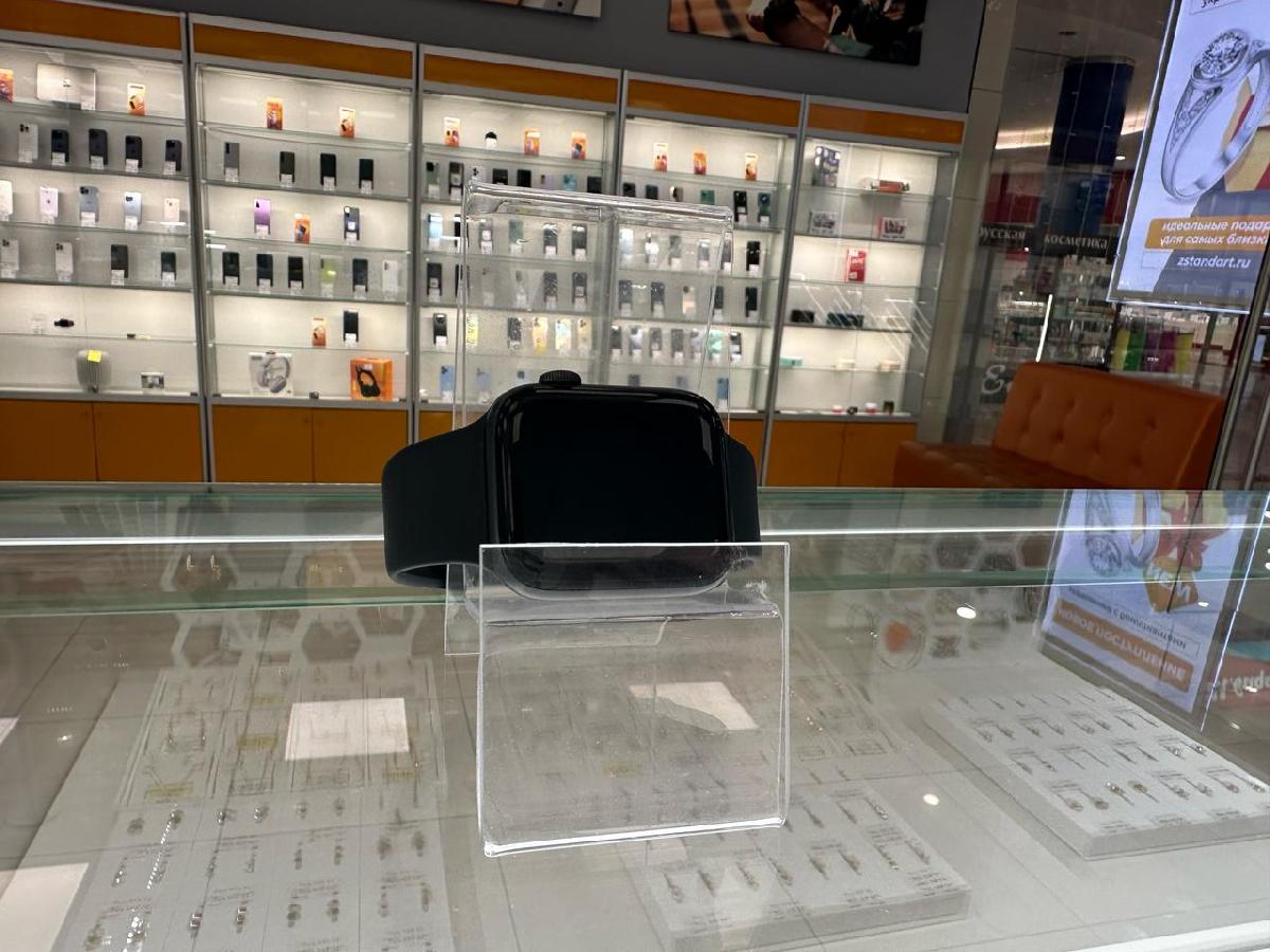 Смарт-часы Apple Watch Series 6 44 мм