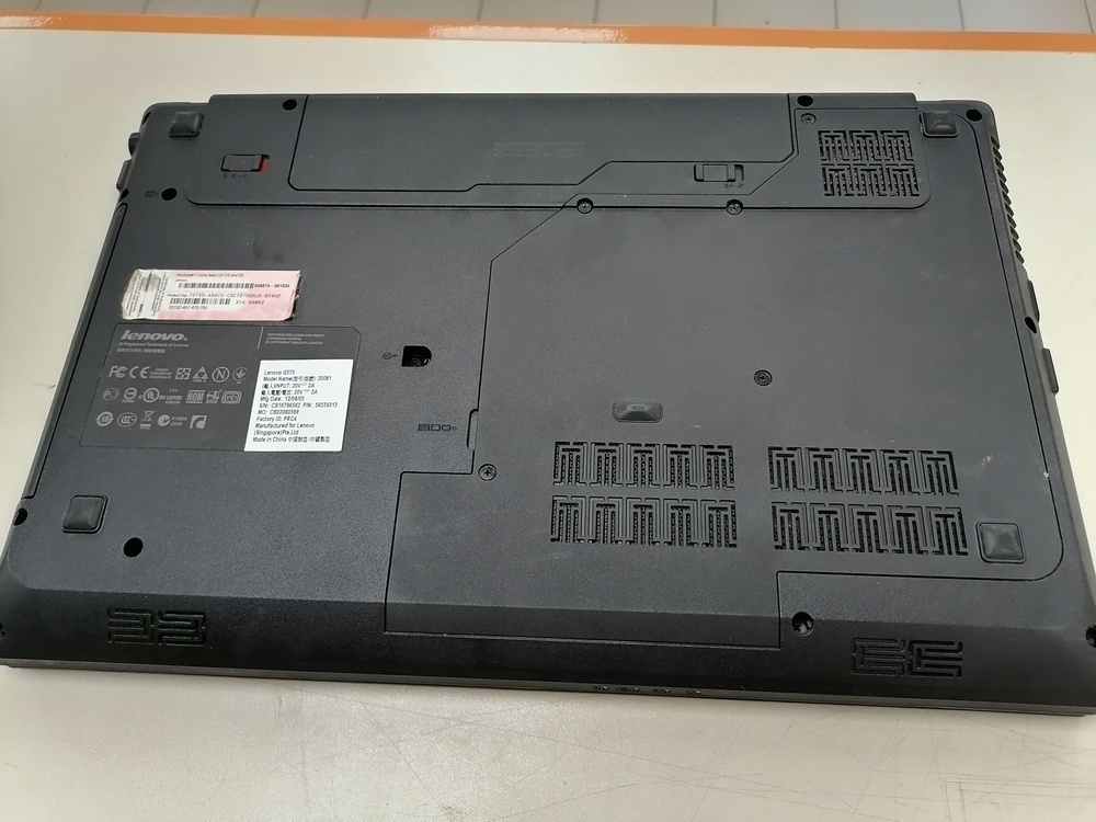 Ноутбук Lenovo *; E-450, HD Graphics, 4 Гб, Нет, 250 Гб