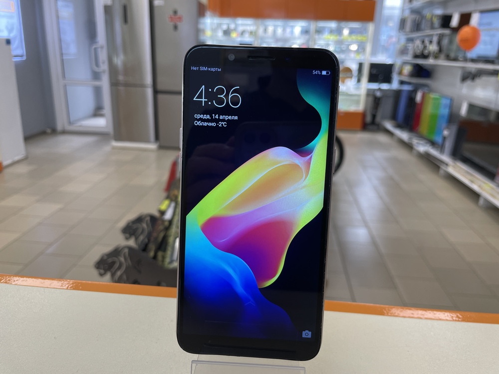 Смартфон Oppo A83