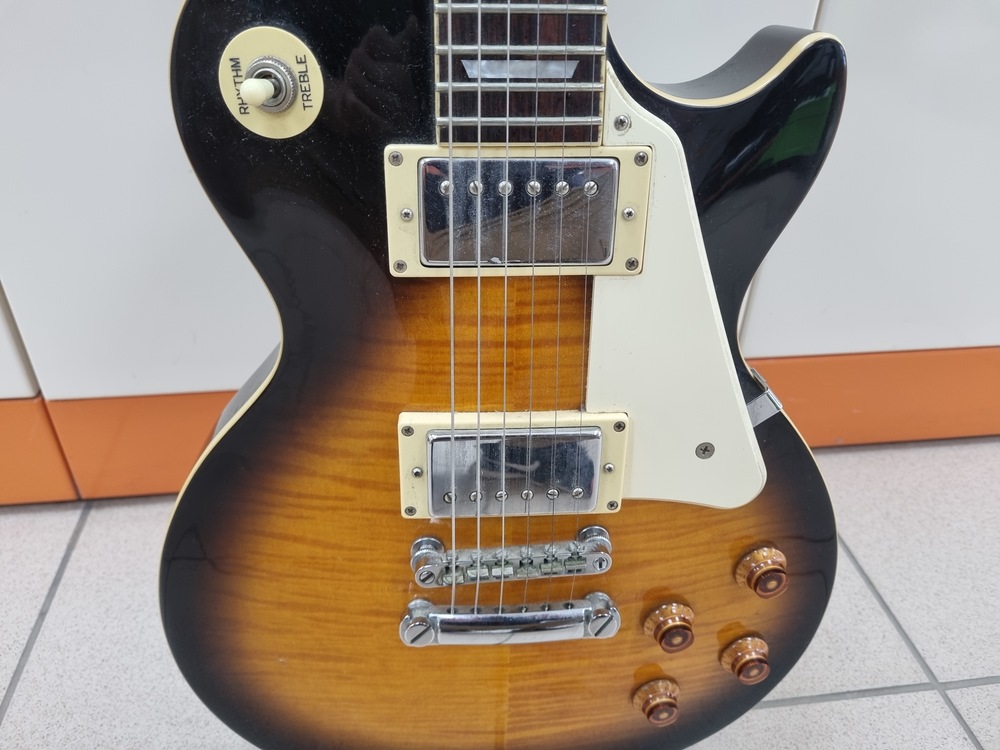 Электрогитара Epiphone Les Paul Standard