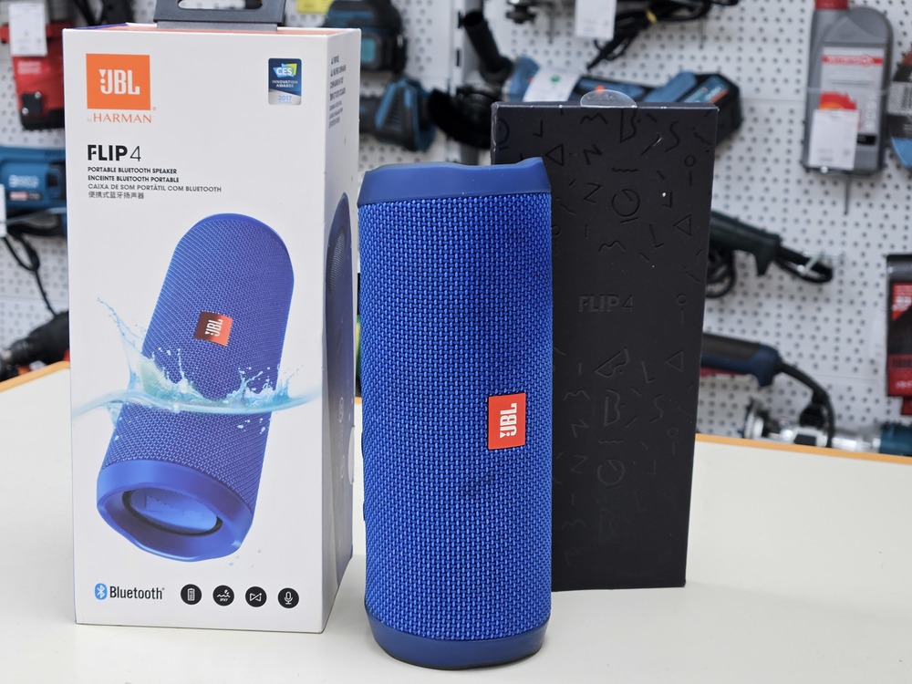 Портативная акустика JBL Flip 4