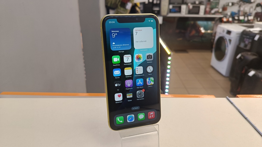 Смартфон Apple iPhone 11 128Gb