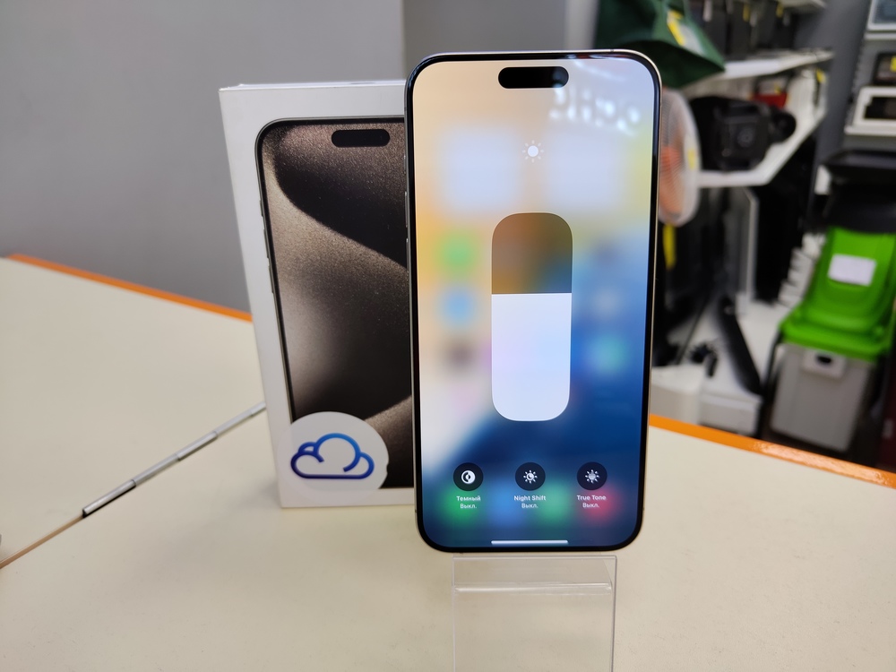 Смартфон Apple iPhone 15 Pro Max 256Gb