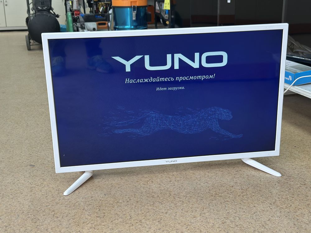 LED Телевизор Yuno ULX-32TCS216