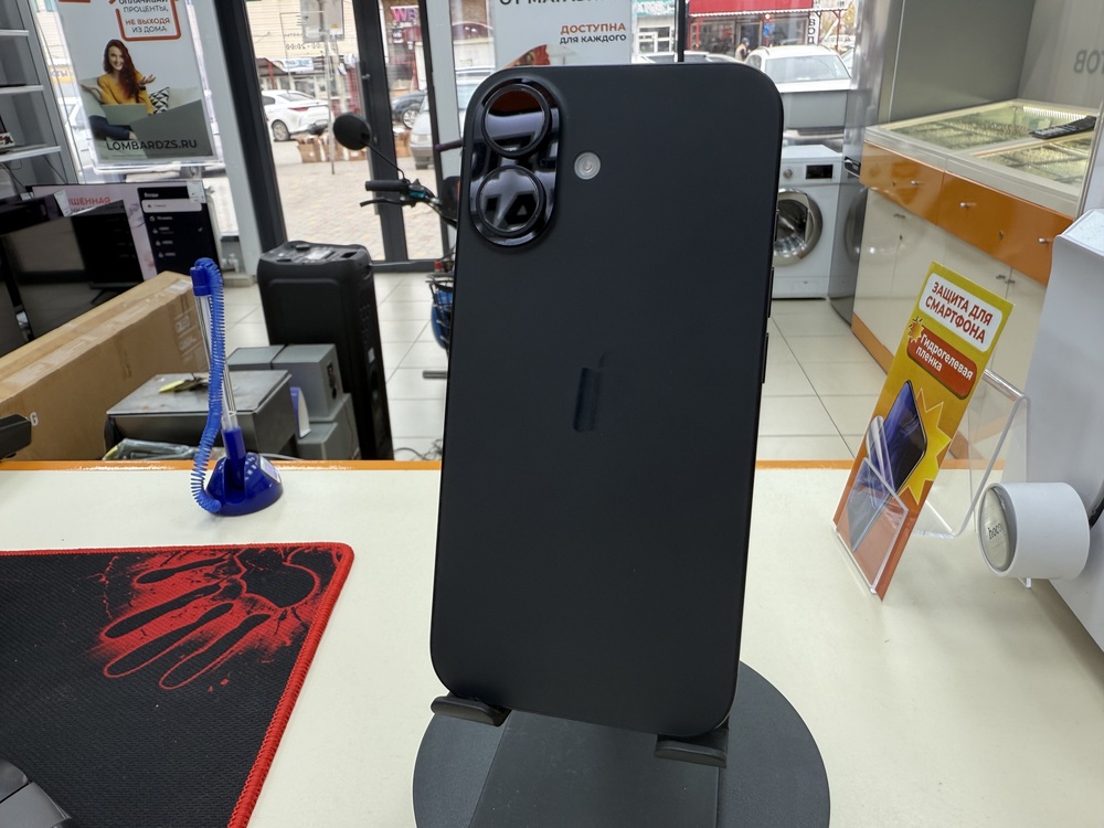 Смартфон Apple Iphone 16 128Gb