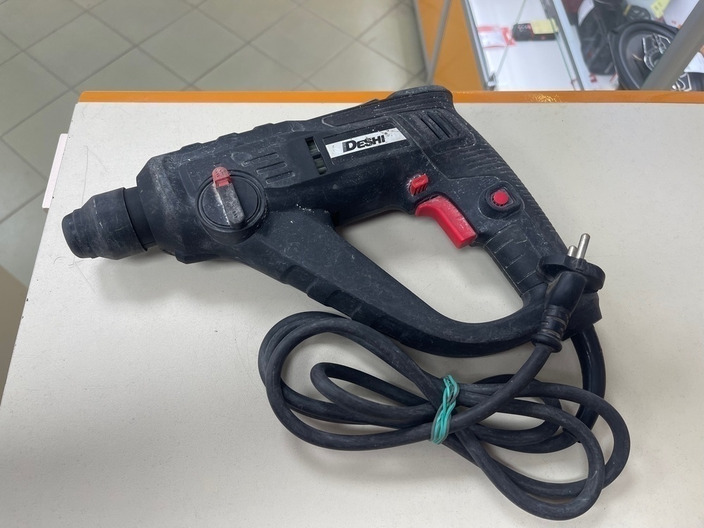 Перфоратор Deshci Z1C-DC-16B