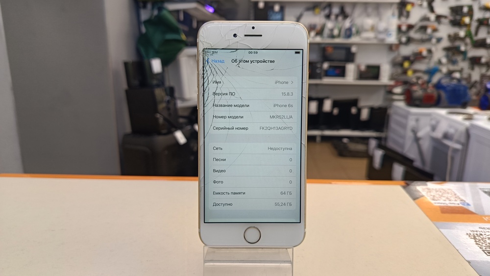 Смартфон Apple iPhone 6S 64Gb