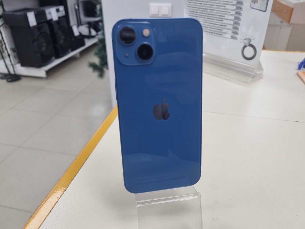 Смартфон Apple iPhone 13 128Gb