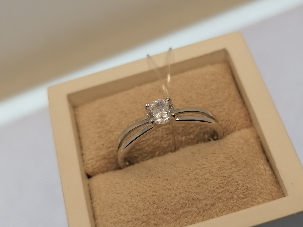 КОЛЬЦО С КАМНЕМ (Au 585)