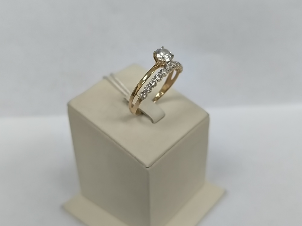 КОЛКМИ585 КОЛЬЦО С КАМНЯМИ (Au 585)