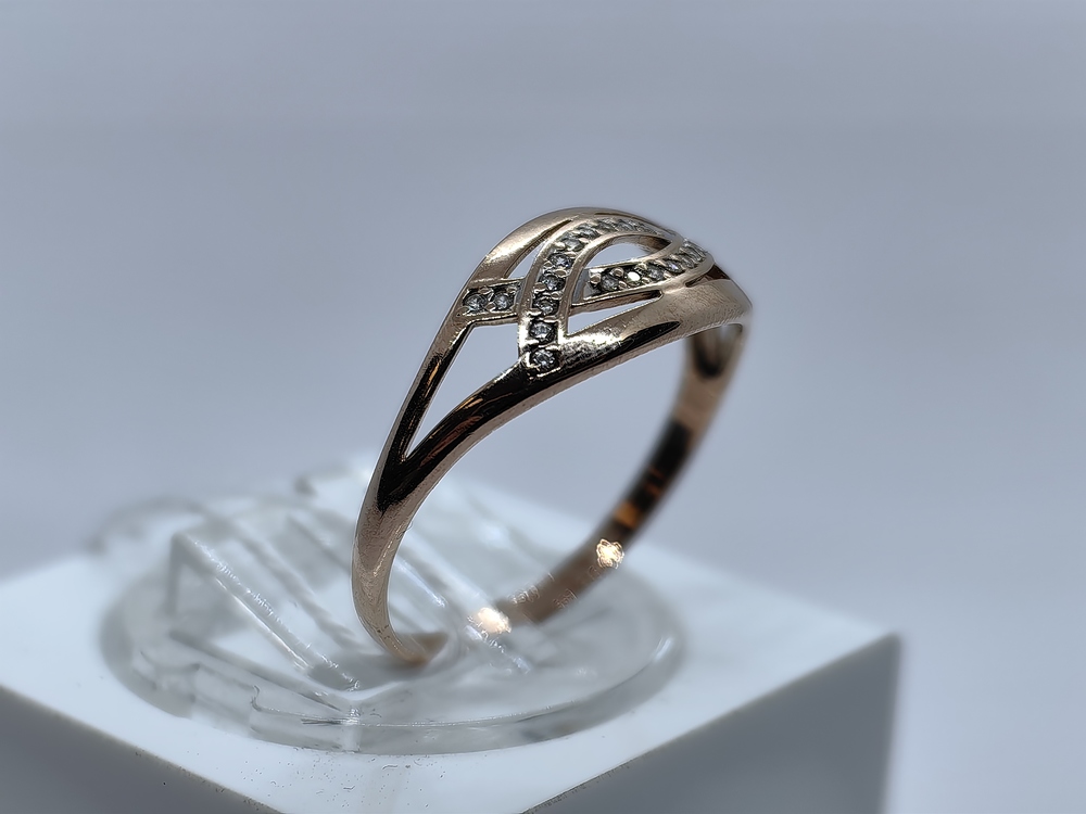 КОЛКМИ585 КОЛЬЦО С КАМНЯМИ (Au 585)