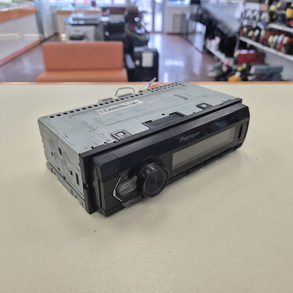 Автомагнитола Pioneer MVH-S120UI