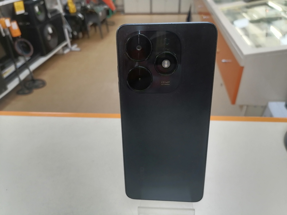 Смартфон Tecno Spark Go 2024 4/64