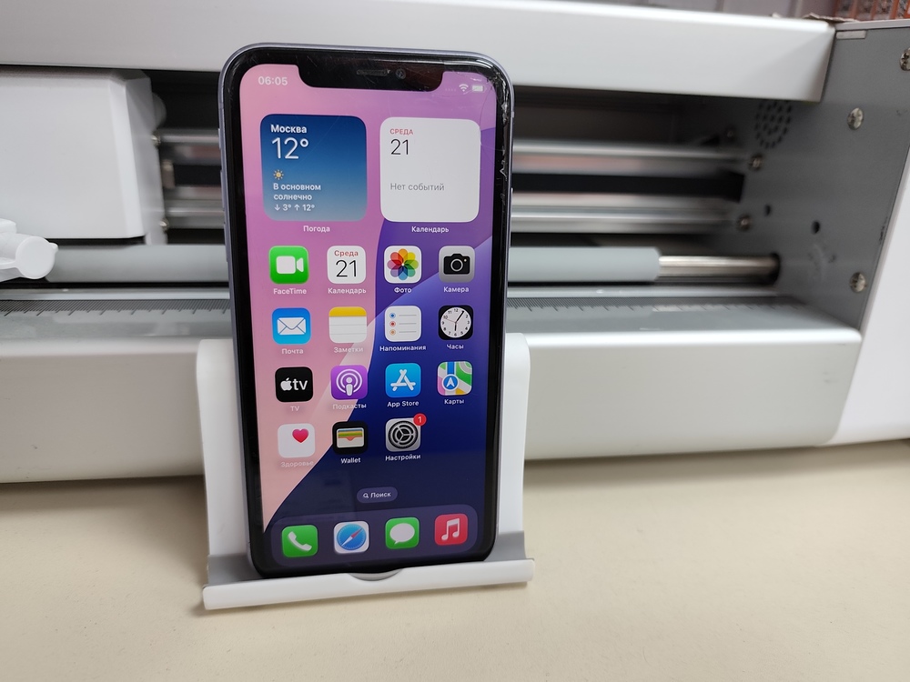 Смартфон Apple iPhone 11 64Gb