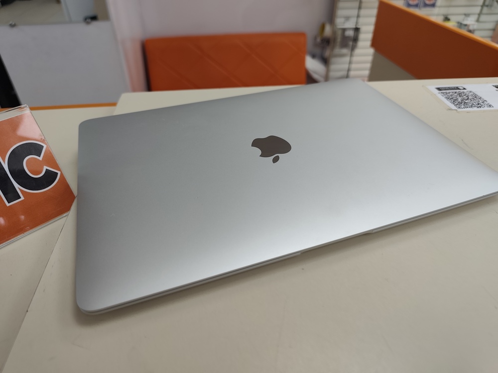 Ноутбук Apple MacBook Air (Retina 13 дюймов  M1,A2337) 2020