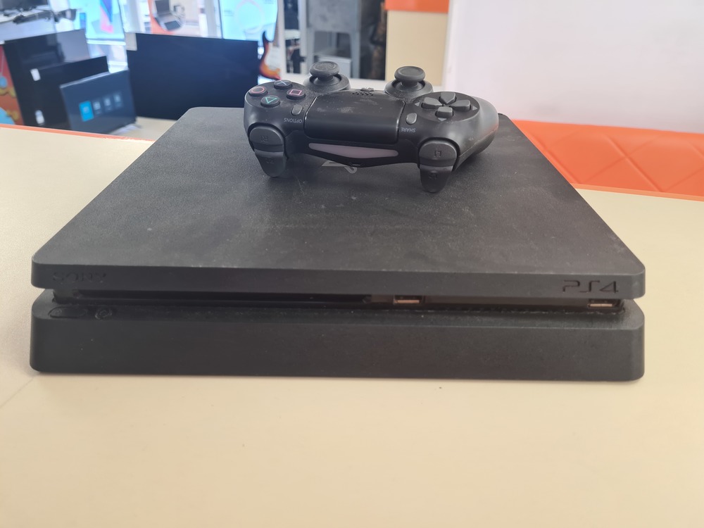 Игровая приставка PlayStation 4 Slim 500GB